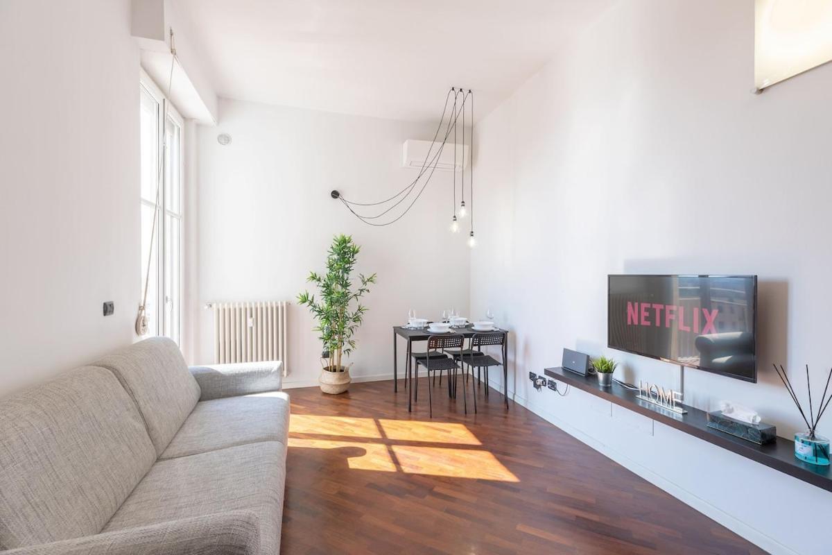 Ale Apartment Castello Imperatore -Parking Disponibile- Prato  Esterno foto