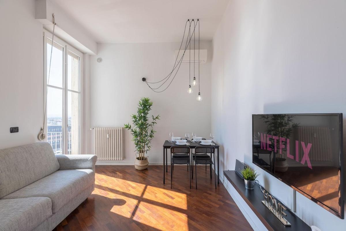 Ale Apartment Castello Imperatore -Parking Disponibile- Prato  Esterno foto